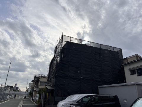 大阪府吹田市　S様邸　外壁塗装工事の足場工事